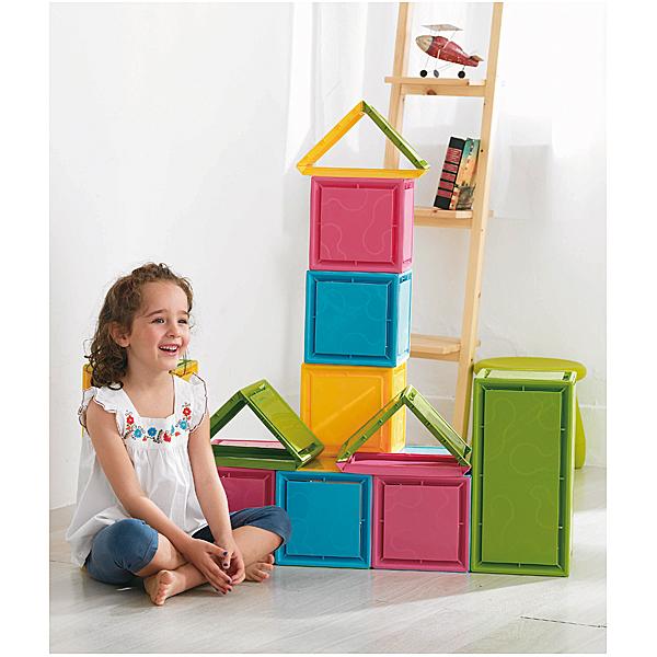 Stacking Blocks